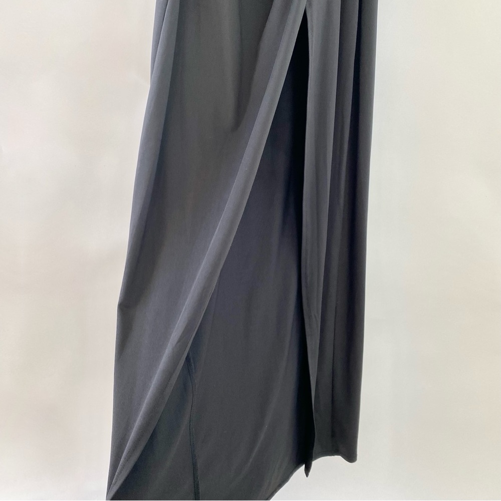 NWT Tobi Asymmetrical Neck Cut Out Long Sleeve Bodycon Maxi Dress Black Small - Picture 8 of 14